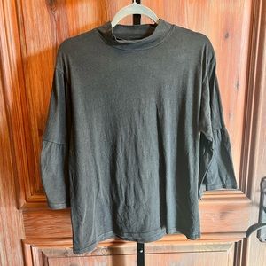 NWT BILLABONG CUTE SLEEVES TOP